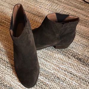 Lucky Brand brown suede booties